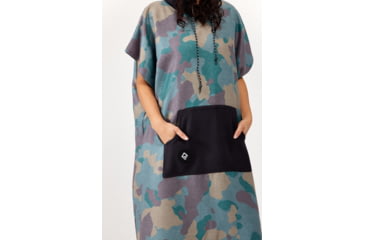 Image of Nomadix Changing Poncho, Camo Green, Meduim/Large, CP-CAMO-101