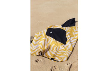 Image of Nomadix Changing Poncho, Leaf Me Alone Green, Meduim/Large, CP-LFAL-101