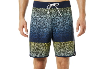 Image of Oakley 4 Way Stretch Scalop Hem 19in - Mens, Fathom, 28, 482407-6AC-28