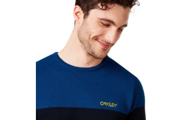 Image of Oakley Bicolor Crew Neck Tee - Mens, Foggy Blue, Medium, 434131-6FB-M