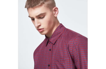 Image of Oakley Checked Woven Long Sleeve Shirt 6 - Mens, Mini Check Red-Blue, Extra Large, FOA400534-9DG-XL