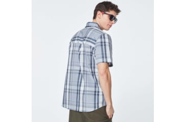 Image of Oakley Checked Woven Short Sleeve Shirt - Mens, Grey Check, Large, FOA400030-97Y-L