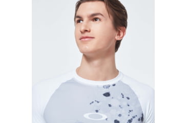 Image of Oakley Color Block Long Sleeve Rashguard T-Shirt - Mens, White Marble Print, Small, FOA400099-96L-S
