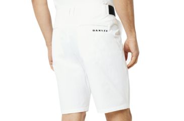 Image of Oakley Engineered Chino Golf Short - Mens, White, 32 442514-100-32