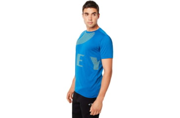 Image of Oakley Enhance Big Quick Drying Short Sleeve Tee - Mens, Electric Shade, Large, 458094-66X-L
