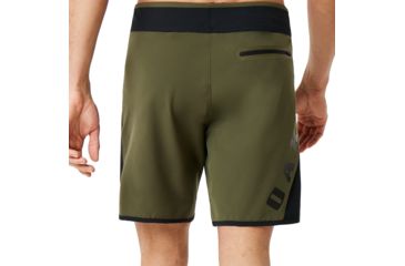 Image of Oakley Floater Angle Block 18 Inches Boardsort - Mens, Blackout, 32, 482455-02E-32