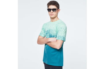 Image of Oakley Gradient Spray Short Sleeve Tee - Mens, Gradient Green Print, Large, FOA400062-93N-L
