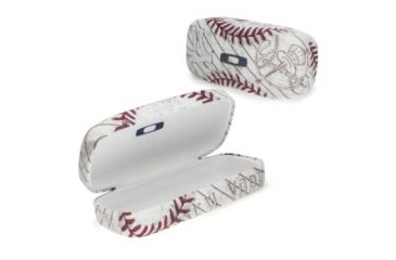 Image of Oakley Hard Eyewear Case, Vintage Yankees, RATASTU C0050