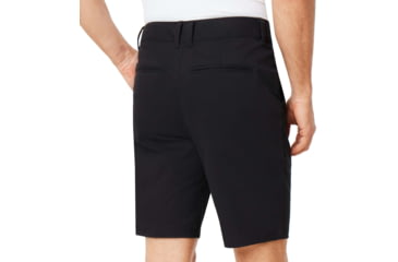 Image of Oakley Icon Chino Golf Short - Mens, Blackout, 35, 442467-02E-35