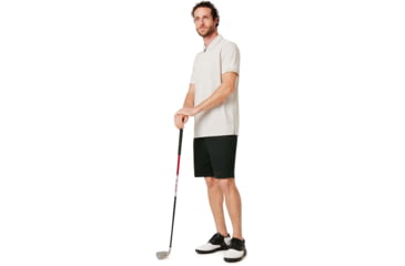 Image of Oakley Icon Chino Golf Short - Mens, Dull Onyx, 32, 442467-27C-32