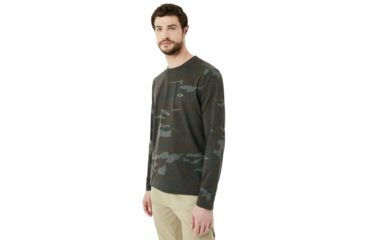 Image of Oakley Link LS Top - Mens, Blackout Camo, Large 434247P-978-L