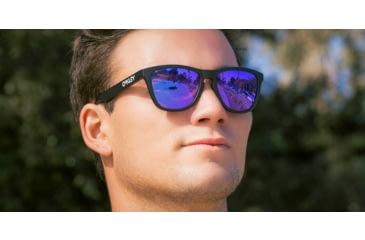 Image of Oakley OO9013 Frogskins Sunglasses - Men's, Prizm Violet Lenses, 9013H6-55
