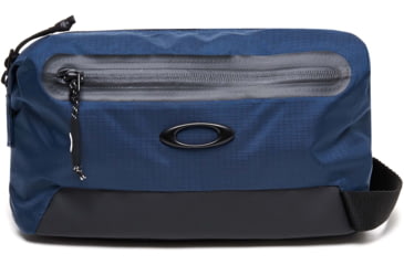 Image of Oakley Outdoor Beauty Case - Mens, Universal Blue, One Size, FOS900032-6ZZ-U