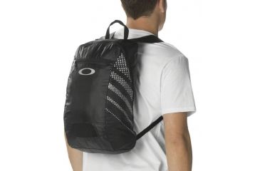 Image of Oakley Packable Backpack,18L,17x11x6in,Black 92732-01K