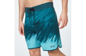 Image of Oakley Painter Boardshort 19in - Mens, Pine Forest, 34, FOA400109-73N-34