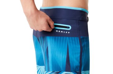 Image of Oakley Palm Geometric Boardshort 19 in- Mens, Atol Blue Palm P, 34, 482566-99B-34
