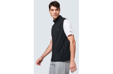 Image of Oakley Range Vest 2.0 - Mens, Blackout, Small, FOA400217-02E-S