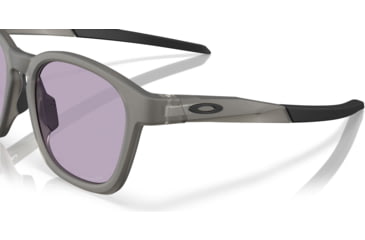Image of Oakley Shackle Sunglasses, Matte Grey Smoke, PRIZM Slate, PRIZM Slate, OO9507D-0452