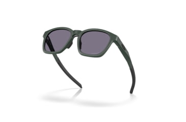 Image of Oakley Shackle Sunglasses, Matte Hunter Green, PRIZM Grey, PRIZM Grey, OO9507D-0652