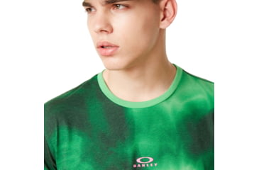 Image of Oakley Shadow Tee - Mens, Laser Green, Medium, 457937-73E-M