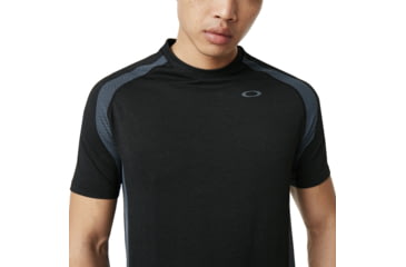 Image of Oakley 3RD-G Short Sleeve Technical O-Fit Tee 2.0 - Mens, Blackout, Medium, 457718-02E-M