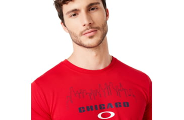 Image of Oakley Chicago Skyline Tee - Mens, Chili Red, Medium, 457790-4CR-M