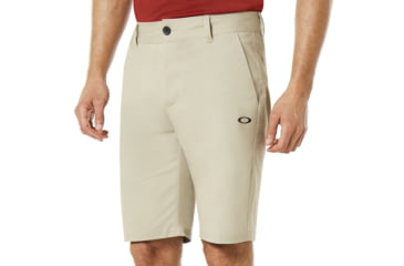Image of Oakley SI Icon Chino Golf Short - Mens, Rye, 33, 442467-30W-33