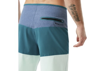 Image of Oakley SI Ozaki Block 21 Inches - Mens, Dark Blue Med Heather, 33, 482454-6E2-33