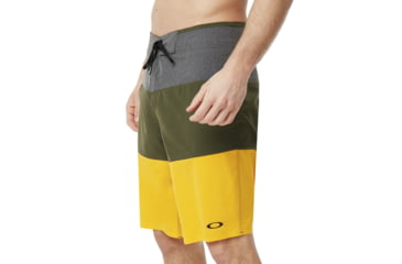 Image of Oakley SI Ozaki Block 21 Inches - Mens, Jet Black Heather, 32, 482454-01S-32