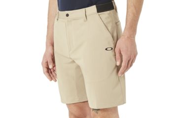 Image of Oakley Truth Shorts - Mens, Rye, 38, 442227-30W-38