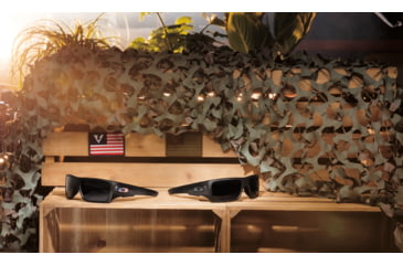 Image of Oakley Standard Issue GasCan Flag Collection Sunglasses, Matte Black Texas w/Black Iridium, OO9014-4060