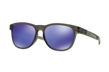 Image of Oakley STRINGER OO9315 Sunglasses 931505-55 - Grey Smoke Frame, Violet Iridium Lenses