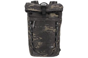 Image of Oakley Voyage 23L Roll Top Mc - Men's, Black Multicam, One Size, 92968P-02L-U