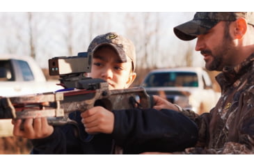 Image of Omega II Mil-Dot Reticle Sight, 2X-6X Zoom, 1-1/2in X 2in LCD, 1080p HD, Black, 35367