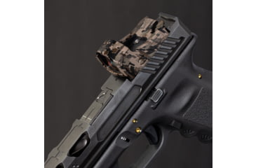 Image of OpticGard Burris Fastfire 3 Red Dot Sight Cover, FDE Camo, One Size, OGBFF3DEG83