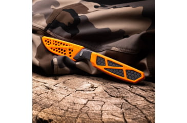 Image of Outdoor Edge Cutlery RAZOR APX Folding Knife, 2.5in, Japanese 420J2 Stainless Steel, Drop Point Blade, Aluminum, Anodized Orange, APX255C