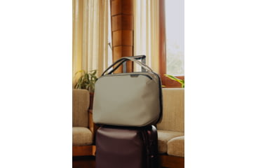 Image of Peak Design 25L Travel Weekender, Stone, Large, BTRW-25-ST-2