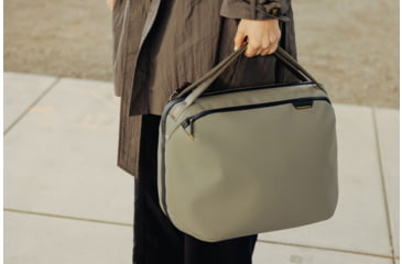 Image of Peak Design 25L Travel Weekender, Stone, Large, BTRW-25-ST-2