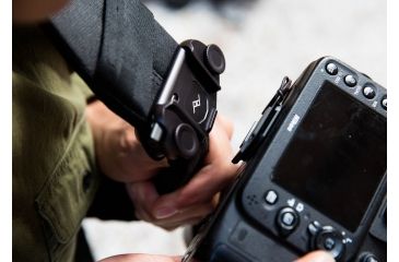 Image of Peak Design Camera Capture 3.0, Black CP-BK-3