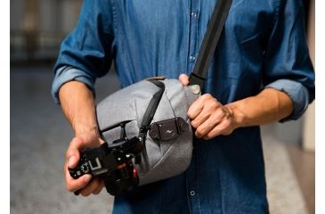 Image of Peak Design Camera Capture 3.0, Black CP-BK-3