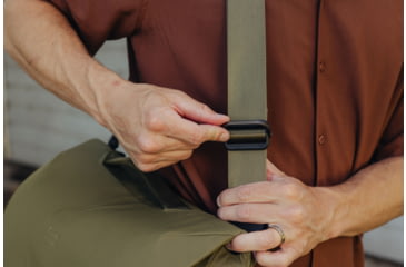 Image of Peak Design Everyday 13 Liters Messenger Bag, Kelp, BEDM-13-KP-3