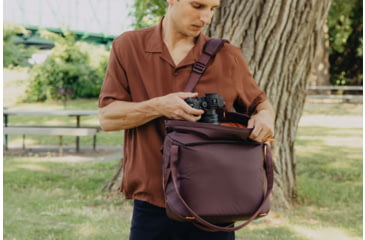 Image of Peak Design Everyday 15 Liters Tote Bag, Eclipse, BEDT-15-EP-3