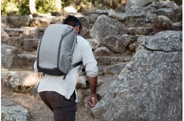 Image of Peak Design Everyday Zip V2 Backpack, 20 Liters, Ash, BEDBZ-20-AS-3