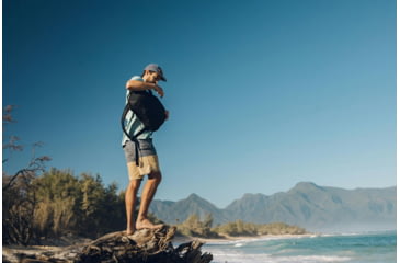 Image of Peak Design Everyday Zip V2 Backpack, 20 Liters, Black, BEDBZ-20-BK-3