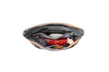 Image of Peak Design Field Pouch V2, Charcoal, BP-CH-3