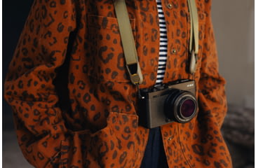 Image of Peak Design Leash Shoulder Strap, Kelp, L-KP-3