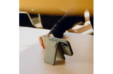 Image of Peak Design Mobile Everyday Fabric Case iPhone 16, Sage, M-MC-BS-SG-1