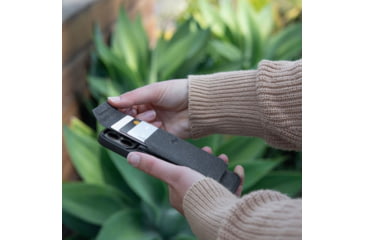 Image of Peak Design Mobile Wallet, Charcoal, Standard, M-WA-AB-CH-1
