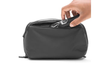 Image of Peak Design Regular Wash Pouch, Black, BWP-BK-2