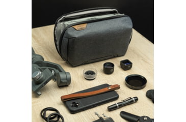 Image of Peak Design Tech Pouch, Regular, Charcoal, BTP-CH-3